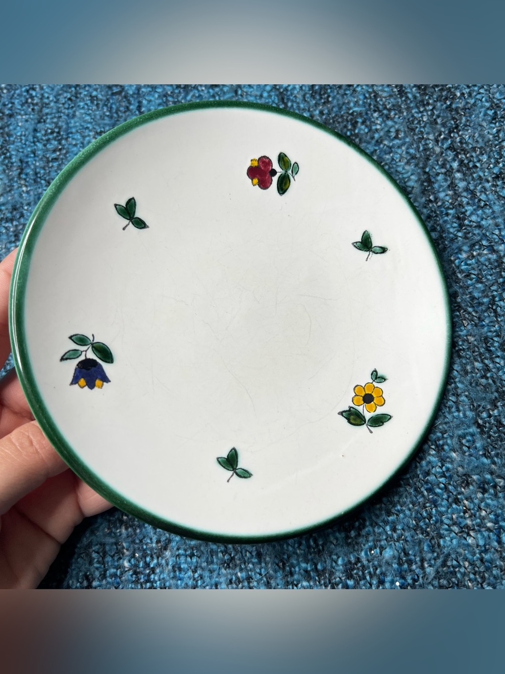 Gmundner Keramik Alpine Flower Small 6" Plate White and Green